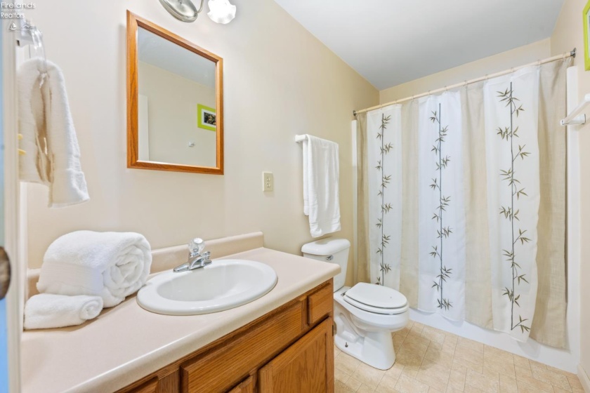 2311 Sand Road, Port Clinton, 43452, 3 Bedrooms Bedrooms, ,2 BathroomsBathrooms,Residential,For Sale,Sand,20262054