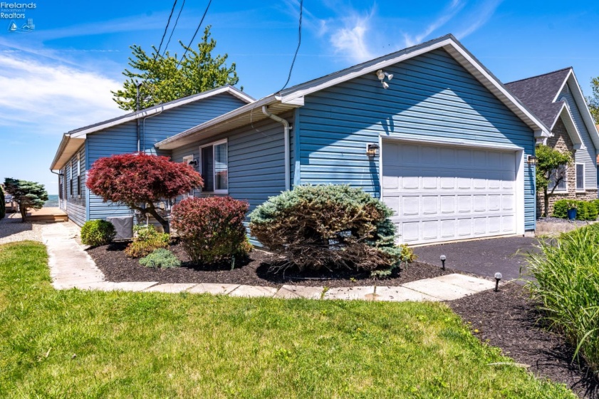 2311 Sand Road, Port Clinton, 43452, 3 Bedrooms Bedrooms, ,2 BathroomsBathrooms,Residential,For Sale,Sand,20262054