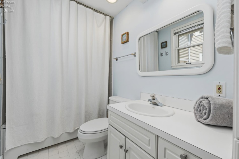 806 Church Street, Lakeside, 43440, 3 Bedrooms Bedrooms, ,1 BathroomBathrooms,Residential,For Sale,Church,20262053