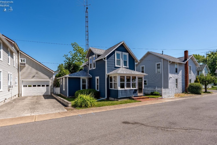 806 Church Street, Lakeside, 43440, 3 Bedrooms Bedrooms, ,1 BathroomBathrooms,Residential,For Sale,Church,20262053