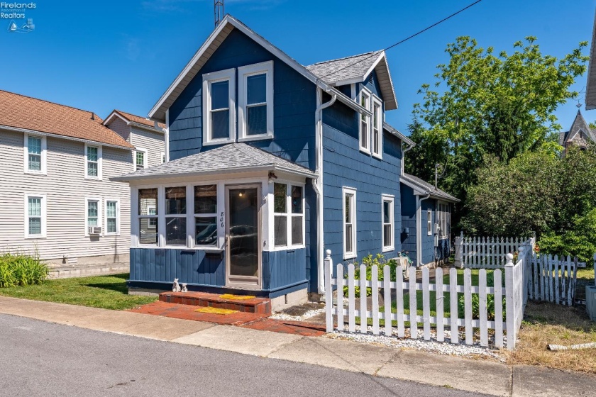 806 Church Street, Lakeside, 43440, 3 Bedrooms Bedrooms, ,1 BathroomBathrooms,Residential,For Sale,Church,20262053