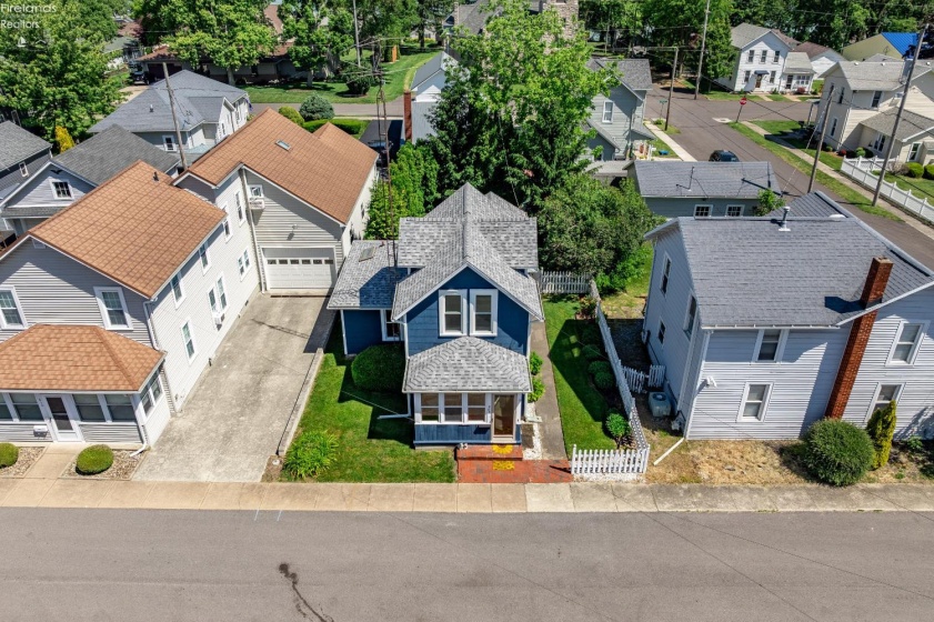 806 Church Street, Lakeside, 43440, 3 Bedrooms Bedrooms, ,1 BathroomBathrooms,Residential,For Sale,Church,20262053