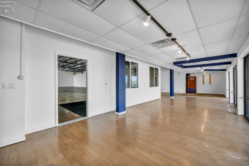 940 Catawba Road, Port Clinton, 43452, ,Commercial,For Sale,Catawba,20262070