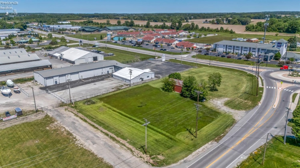 940 Catawba Road, Port Clinton, 43452, ,Commercial,For Sale,Catawba,20262070