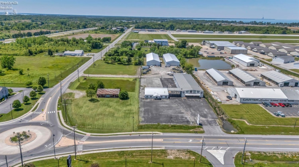 940 Catawba Road, Port Clinton, 43452, ,Commercial,For Sale,Catawba,20262070