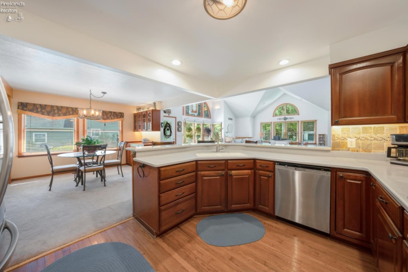 836 Cedar Road, Port Clinton, 43452, 3 Bedrooms Bedrooms, ,2 BathroomsBathrooms,Residential,For Sale,Cedar,20262116