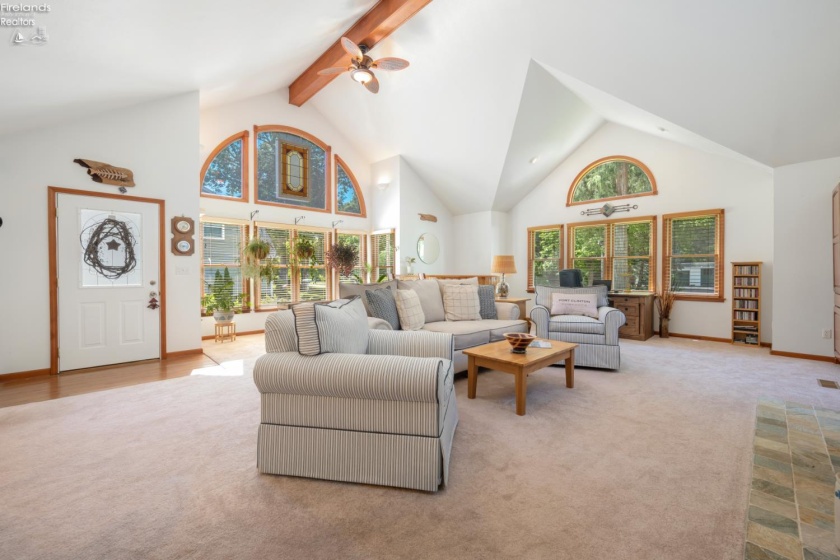 836 Cedar Road, Port Clinton, 43452, 3 Bedrooms Bedrooms, ,2 BathroomsBathrooms,Residential,For Sale,Cedar,20262116