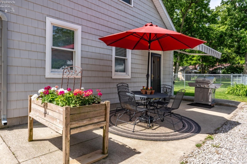 836 Cedar Road, Port Clinton, 43452, 3 Bedrooms Bedrooms, ,2 BathroomsBathrooms,Residential,For Sale,Cedar,20262116