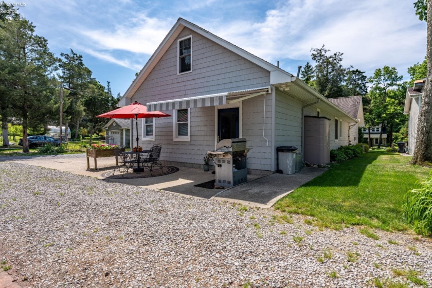 836 Cedar Road, Port Clinton, 43452, 3 Bedrooms Bedrooms, ,2 BathroomsBathrooms,Residential,For Sale,Cedar,20262116