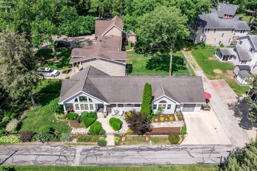 836 Cedar Road, Port Clinton, 43452, 3 Bedrooms Bedrooms, ,2 BathroomsBathrooms,Residential,For Sale,Cedar,20262116