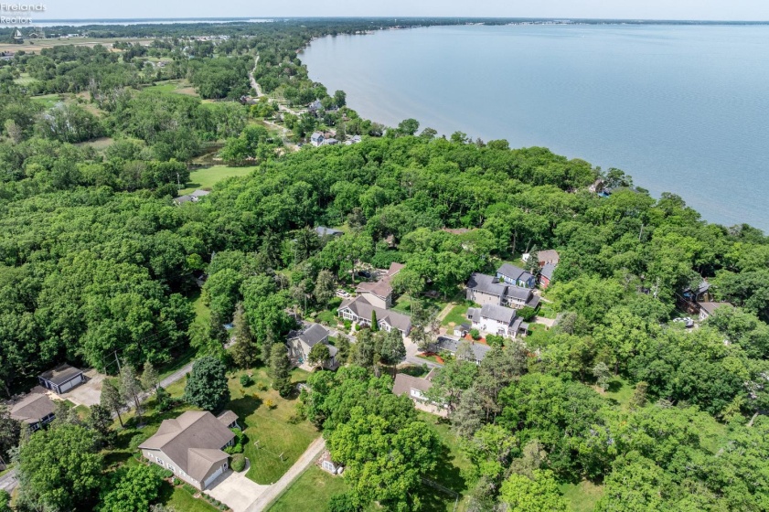 836 Cedar Road, Port Clinton, 43452, 3 Bedrooms Bedrooms, ,2 BathroomsBathrooms,Residential,For Sale,Cedar,20262116