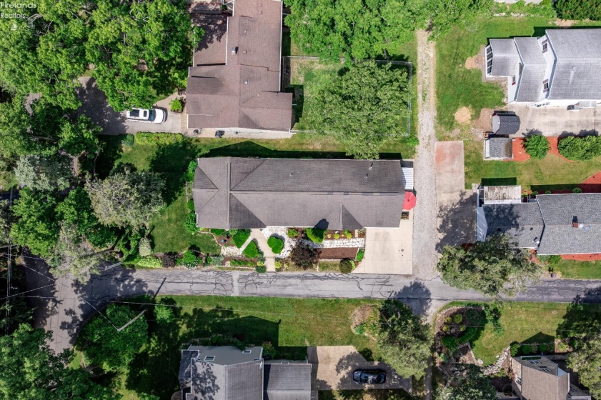 836 Cedar Road, Port Clinton, 43452, 3 Bedrooms Bedrooms, ,2 BathroomsBathrooms,Residential,For Sale,Cedar,20262116