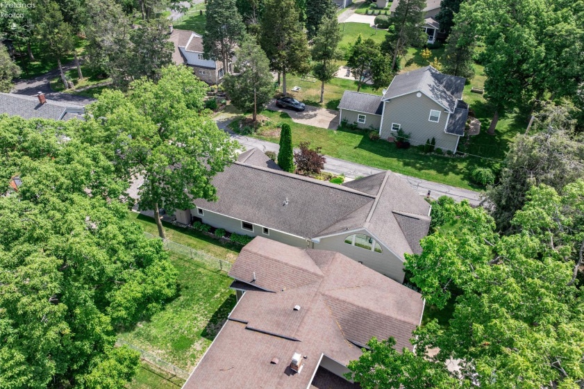 836 Cedar Road, Port Clinton, 43452, 3 Bedrooms Bedrooms, ,2 BathroomsBathrooms,Residential,For Sale,Cedar,20262116