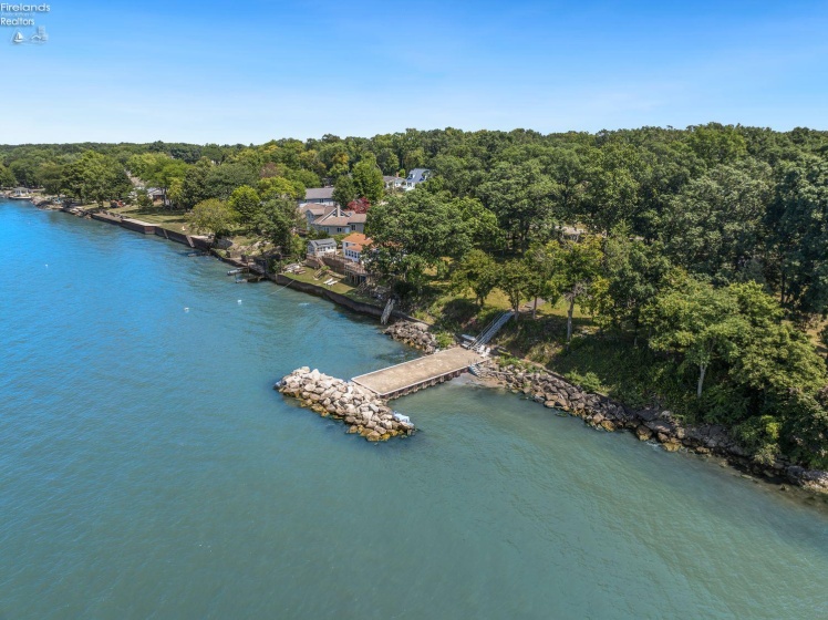 836 Cedar Road, Port Clinton, 43452, 3 Bedrooms Bedrooms, ,2 BathroomsBathrooms,Residential,For Sale,Cedar,20262116