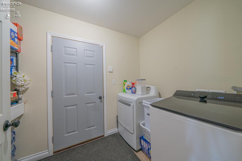 18 Fruen Street, Norwalk, 44857, 4 Bedrooms Bedrooms, ,2 BathroomsBathrooms,Residential,For Sale,Fruen,20262124