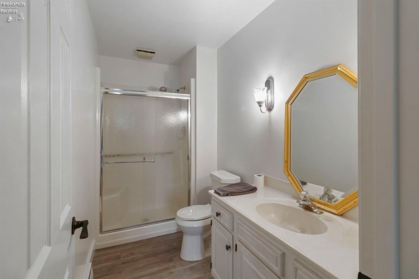 4704 Venice Heights Boulevard, Sandusky, 44870, 3 Bedrooms Bedrooms, ,2 BathroomsBathrooms,Residential,For Sale,Venice Heights,20262115