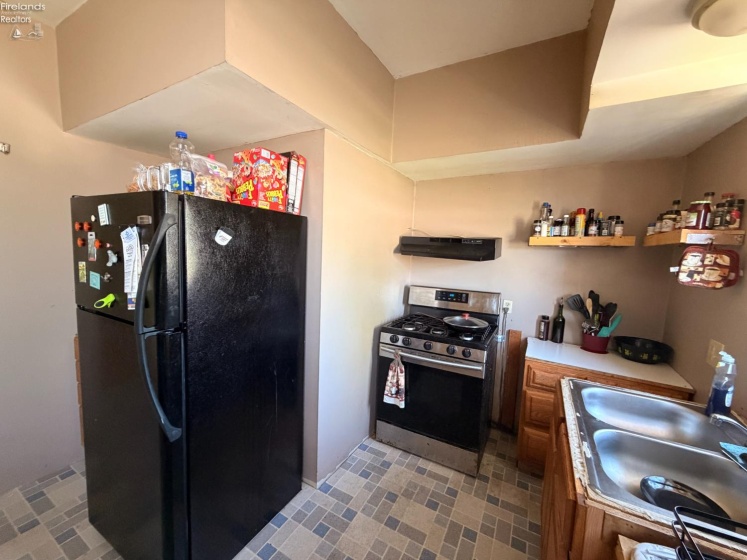 807 State Street, Fremont, 43420, 2 Bedrooms Bedrooms, ,2 BathroomsBathrooms,Residential,For Sale,State Street,20262122