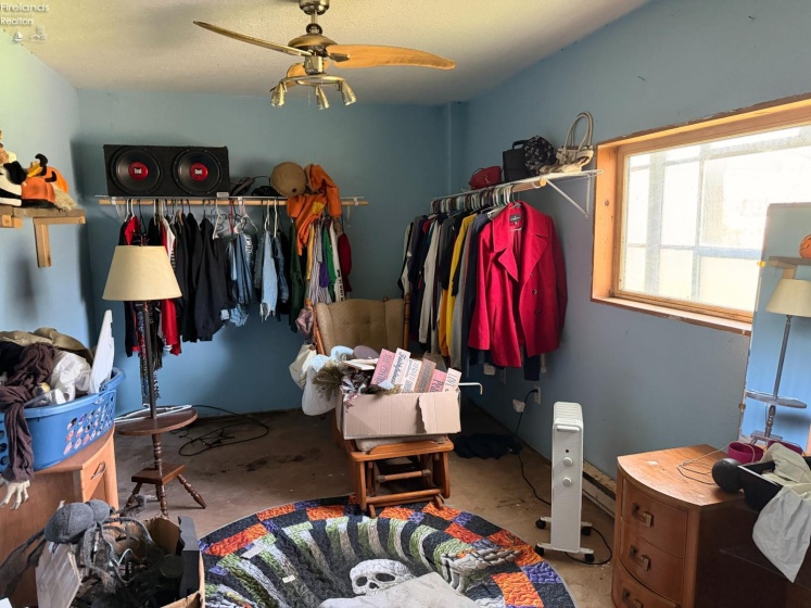 807 State Street, Fremont, 43420, 2 Bedrooms Bedrooms, ,2 BathroomsBathrooms,Residential,For Sale,State Street,20262122