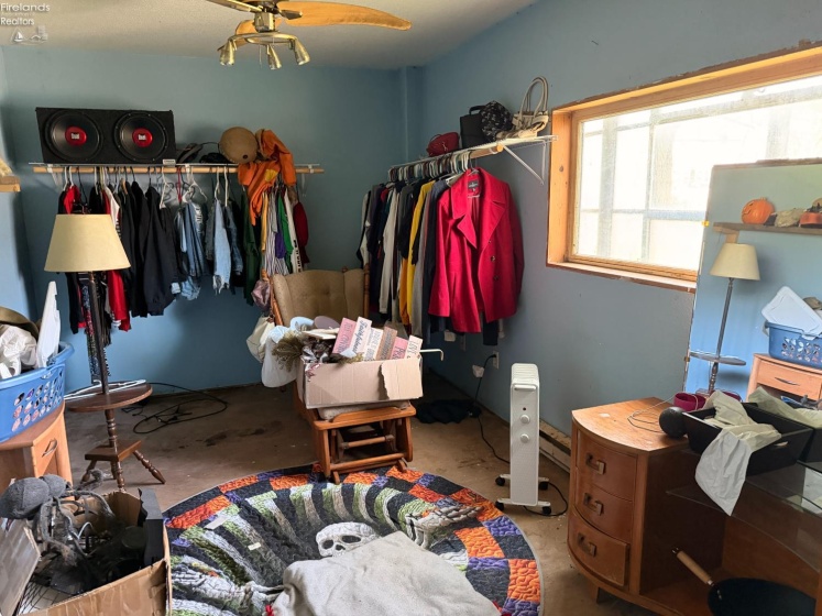 807 State Street, Fremont, 43420, 2 Bedrooms Bedrooms, ,2 BathroomsBathrooms,Residential,For Sale,State Street,20262122