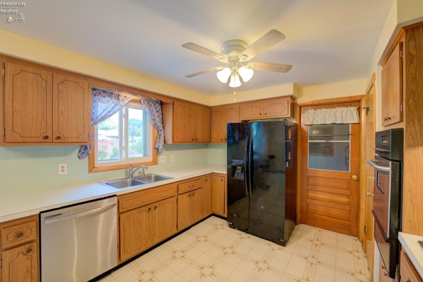 1804 44th, Lorain, 44053, 4 Bedrooms Bedrooms, ,2 BathroomsBathrooms,Residential,For Sale,44th,20261847