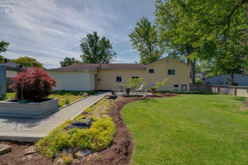 1804 44th, Lorain, 44053, 4 Bedrooms Bedrooms, ,2 BathroomsBathrooms,Residential,For Sale,44th,20261847