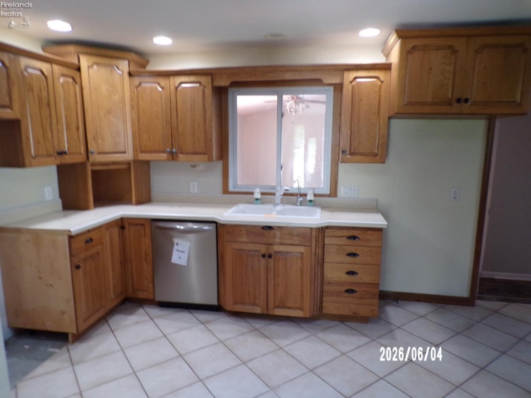 87 Bethany Drive, Fremont, 43420, 3 Bedrooms Bedrooms, ,3 BathroomsBathrooms,Residential,For Sale,Bethany,20262121