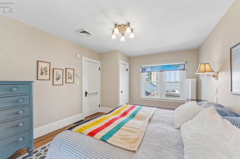 203 Ashland Avenue, Huron, 44839, 3 Bedrooms Bedrooms, ,2 BathroomsBathrooms,Residential,For Sale,Ashland,20262135