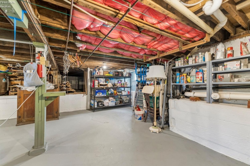 203 Ashland Avenue, Huron, 44839, 3 Bedrooms Bedrooms, ,2 BathroomsBathrooms,Residential,For Sale,Ashland,20262135
