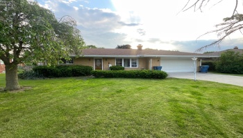 209 Parkview Drive, Walbridge, 43465, 3 Bedrooms Bedrooms, ,2 BathroomsBathrooms,Residential,For Sale,Parkview Drive,20261987