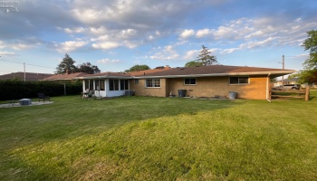 209 Parkview Drive, Walbridge, 43465, 3 Bedrooms Bedrooms, ,2 BathroomsBathrooms,Residential,For Sale,Parkview Drive,20261987