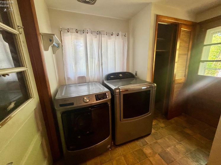1938 Glen Springs Drive, Fremont, 43420, 3 Bedrooms Bedrooms, ,1 BathroomBathrooms,Residential,For Sale,Glen Springs,20262022