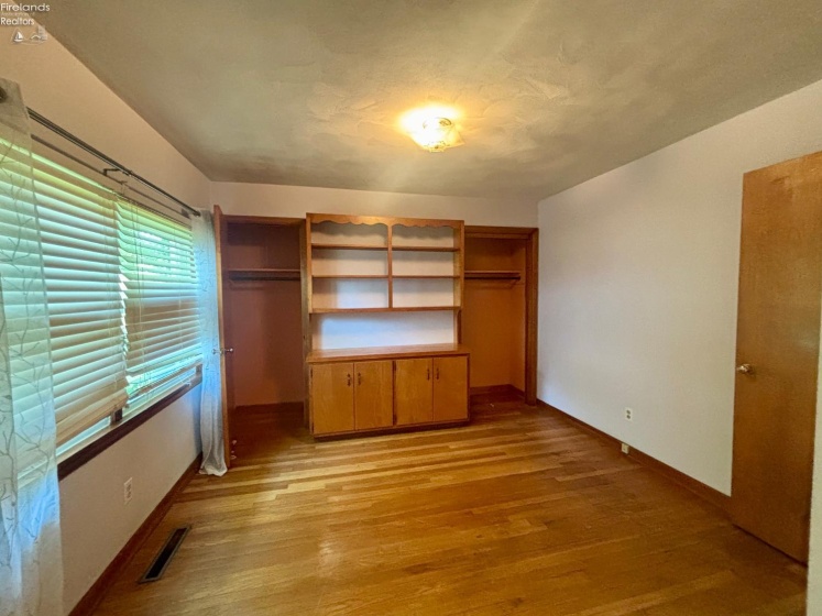 1938 Glen Springs Drive, Fremont, 43420, 3 Bedrooms Bedrooms, ,1 BathroomBathrooms,Residential,For Sale,Glen Springs,20262022
