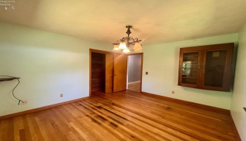 1938 Glen Springs Drive, Fremont, 43420, 3 Bedrooms Bedrooms, ,1 BathroomBathrooms,Residential,For Sale,Glen Springs,20262022