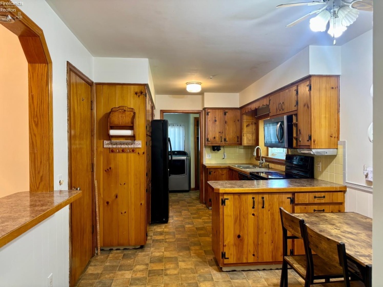 1938 Glen Springs Drive, Fremont, 43420, 3 Bedrooms Bedrooms, ,1 BathroomBathrooms,Residential,For Sale,Glen Springs,20262022