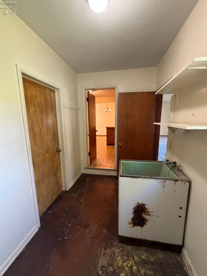 527 Washington Avenue, Huron, 44839, 3 Bedrooms Bedrooms, ,1 BathroomBathrooms,Residential,For Sale,Washington,20262051