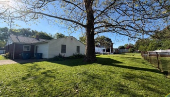 527 Washington Avenue, Huron, 44839, 3 Bedrooms Bedrooms, ,1 BathroomBathrooms,Residential,For Sale,Washington,20262051