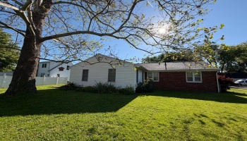 527 Washington Avenue, Huron, 44839, 3 Bedrooms Bedrooms, ,1 BathroomBathrooms,Residential,For Sale,Washington,20262051