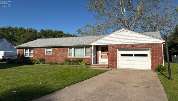 527 Washington Avenue, Huron, 44839, 3 Bedrooms Bedrooms, ,1 BathroomBathrooms,Residential,For Sale,Washington,20262051