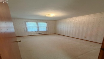 527 Washington Avenue, Huron, 44839, 3 Bedrooms Bedrooms, ,1 BathroomBathrooms,Residential,For Sale,Washington,20262051