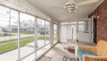 2121 Putnam Street, Sandusky, 44870, 4 Bedrooms Bedrooms, ,2 BathroomsBathrooms,Residential,For Sale,Putnam,20262129 2121 Putnam Street, Sandusky, 44870, 4 Bedrooms Bedrooms, ,2 BathroomsBathrooms,Residential,For Sale,Putnam,20262129