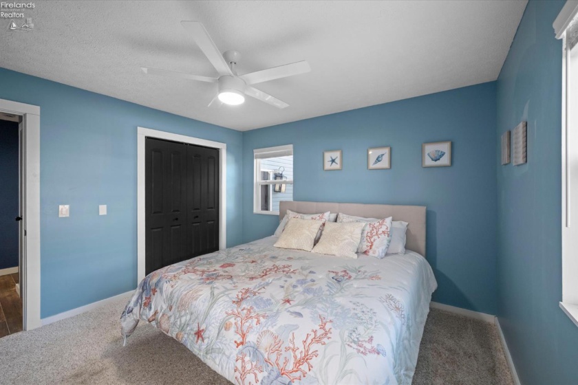 4690 Johnson Avenue, Port Clinton, 43452, 4 Bedrooms Bedrooms, ,3 BathroomsBathrooms,Residential,For Sale,Johnson,20262153