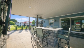 4690 Johnson Avenue, Port Clinton, 43452, 4 Bedrooms Bedrooms, ,3 BathroomsBathrooms,Residential,For Sale,Johnson,20262153