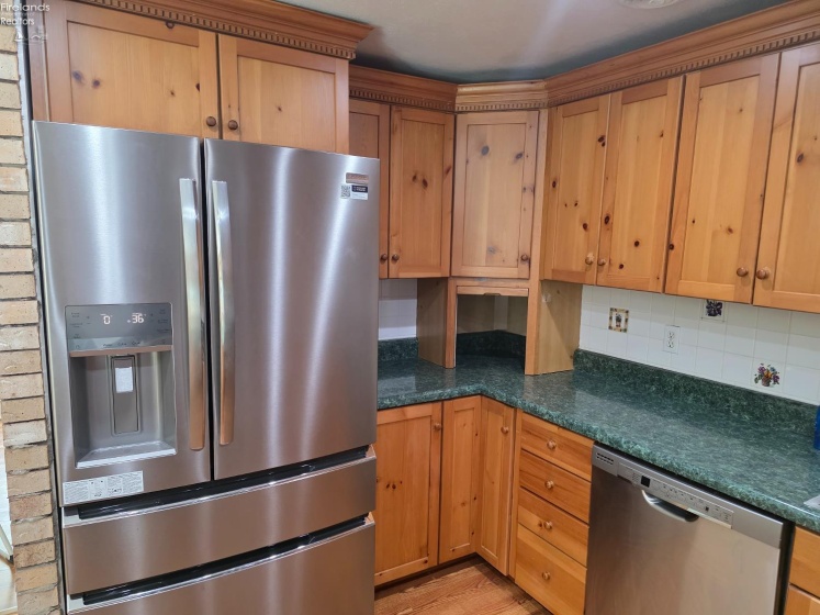 5002 Dallas Avenue, Sandusky, 44870, 3 Bedrooms Bedrooms, ,1 BathroomBathrooms,Residential,For Sale,Dallas,20262162