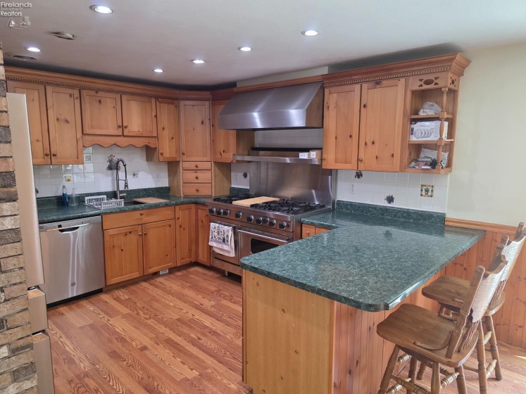 5002 Dallas Avenue, Sandusky, 44870, 3 Bedrooms Bedrooms, ,1 BathroomBathrooms,Residential,For Sale,Dallas,20262162