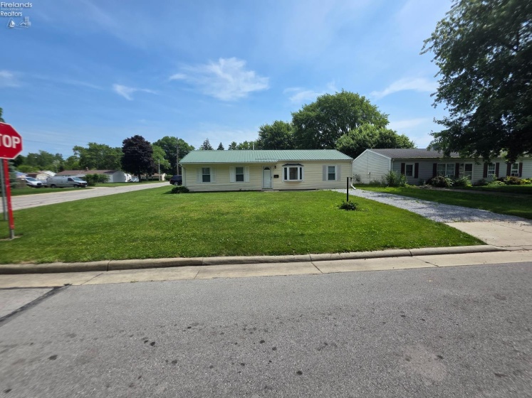 5002 Dallas Avenue, Sandusky, 44870, 3 Bedrooms Bedrooms, ,1 BathroomBathrooms,Residential,For Sale,Dallas,20262162