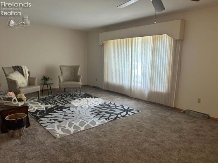 67 Harris Avenue, Norwalk, 44857, 3 Bedrooms Bedrooms, ,2 BathroomsBathrooms,Residential,For Sale,Harris,20262161