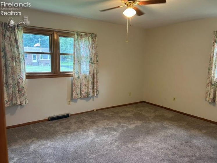 67 Harris Avenue, Norwalk, 44857, 3 Bedrooms Bedrooms, ,2 BathroomsBathrooms,Residential,For Sale,Harris,20262161