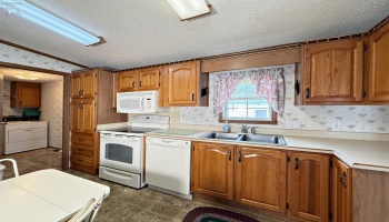60 State Route 101, Tiffin, 44883, 2 Bedrooms Bedrooms, ,2 BathroomsBathrooms,Residential,For Sale,State Route 101,20262136 60 State Route 101, Tiffin, 44883, 2 Bedrooms Bedrooms, ,2 BathroomsBathrooms,Residential,For Sale,State Route 101,20262136