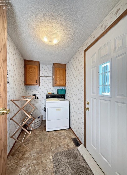 60 State Route 101, Tiffin, 44883, 2 Bedrooms Bedrooms, ,2 BathroomsBathrooms,Residential,For Sale,State Route 101,20262136