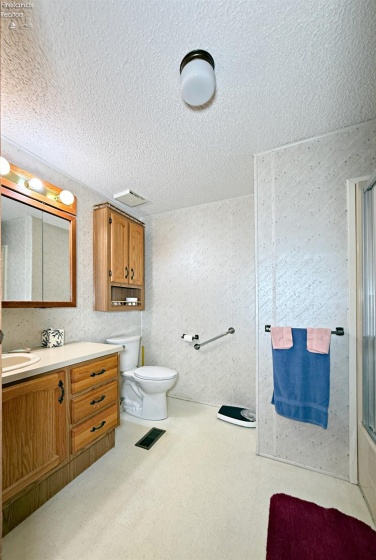60 State Route 101, Tiffin, 44883, 2 Bedrooms Bedrooms, ,2 BathroomsBathrooms,Residential,For Sale,State Route 101,20262136